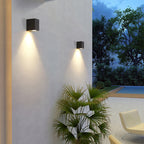 Modern Outdoor Waterproof LED Wall Spotlight Adjustable Angle Black Aluminum Sconce Lamp 5W 500lm
