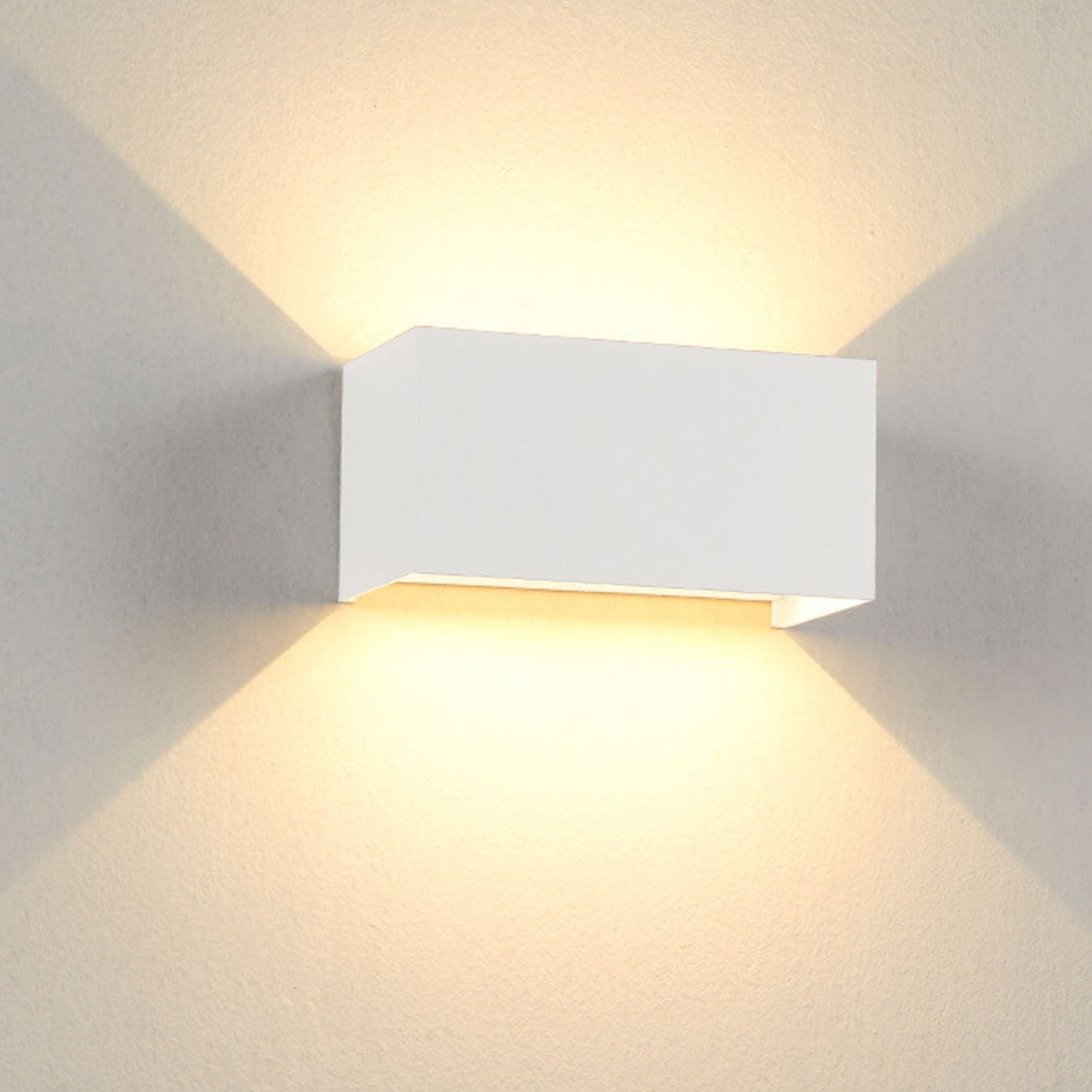 Modern Outdoor Waterproof Rectangular Aluminum LED Wall Sconce Lamp Black or White 12W/24W Hardwired
