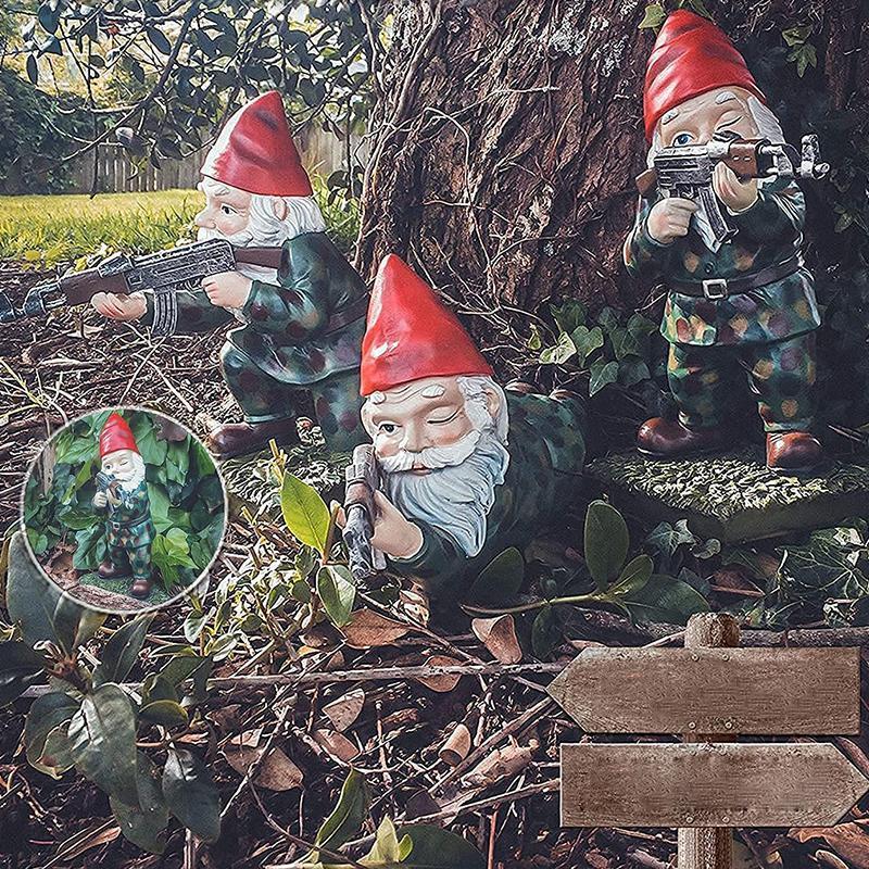 Military Garden Gnome Statue with Camouflage Uniform and AK47 Resin Outdoor Decor