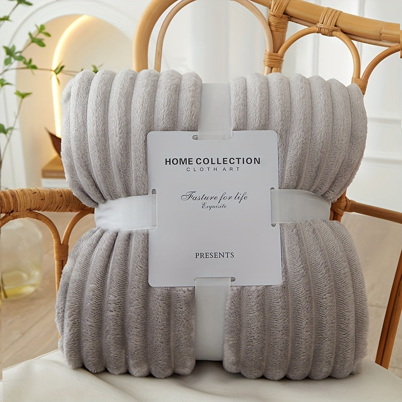 Ultra-Soft Flannel Blanket Polyester Cozy Warm Lightweight Throw for Sofa Bed