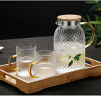 Heatable Borosilicate Glass Water Pitcher with Rice Grain Texture and Bamboo Lid, 1000-1900ml
