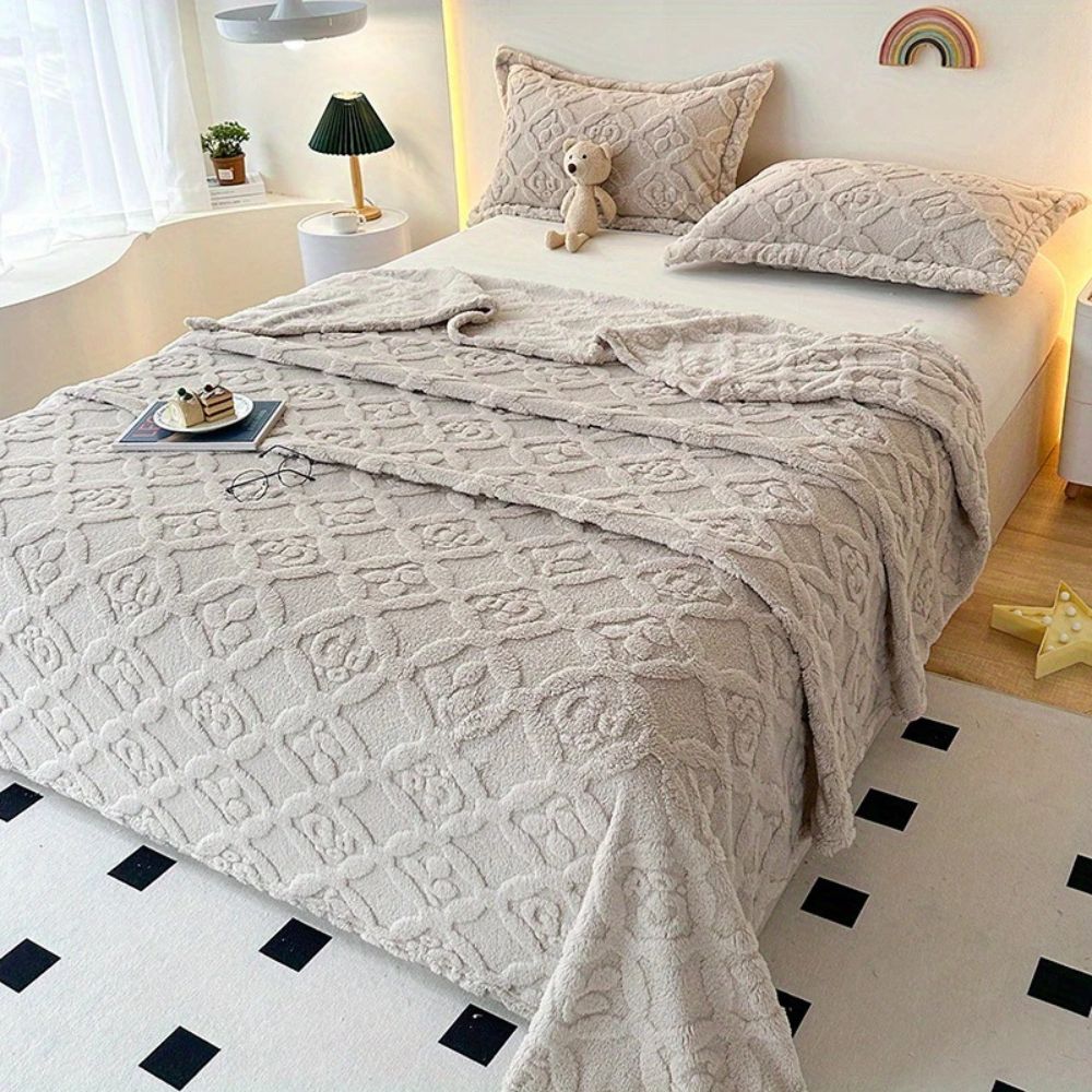 Leaf Embroidery Fleece Blanket Soft Microfiber Throw Lightweight Cozy Year-Round Comfort Standard Size