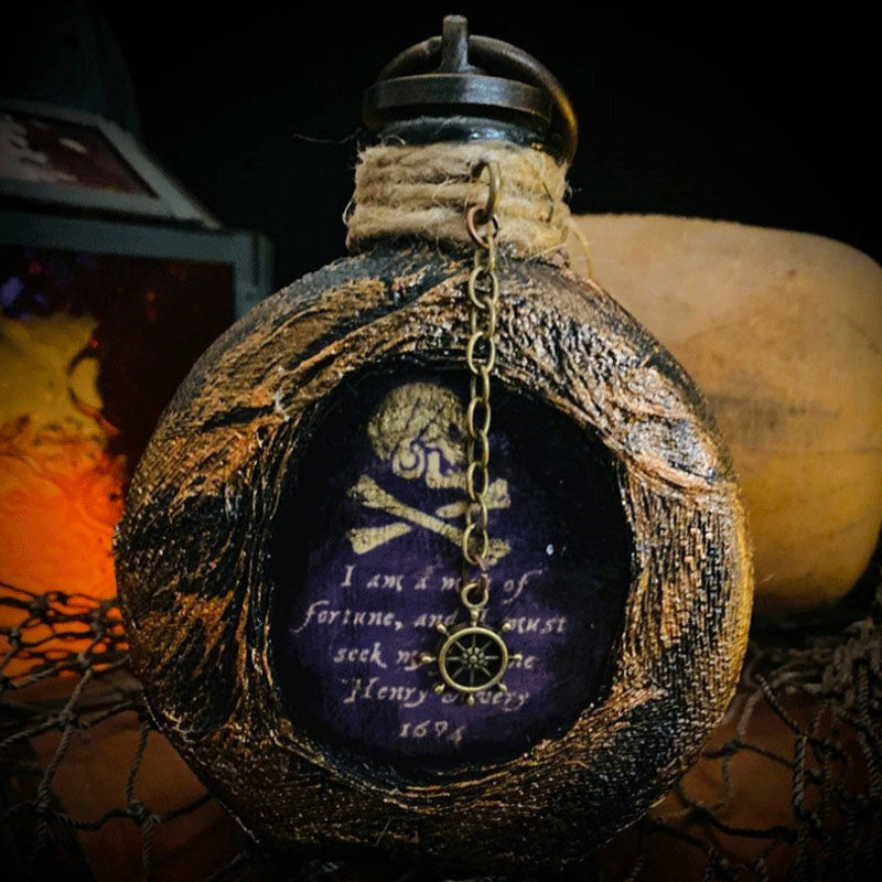 Skull Pirate Rum Bottle Resin 227ml Brown Decorative Flask for Camping Hiking Parties