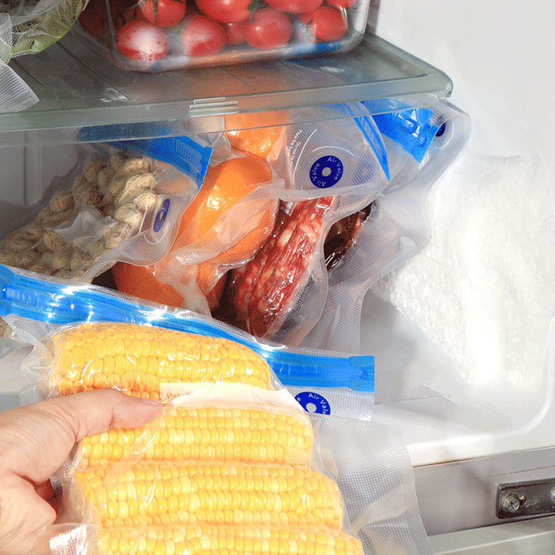 Vacuum Sealer with USB Charging and 20 Zipper Bags Compact Portable Food Storage Kit