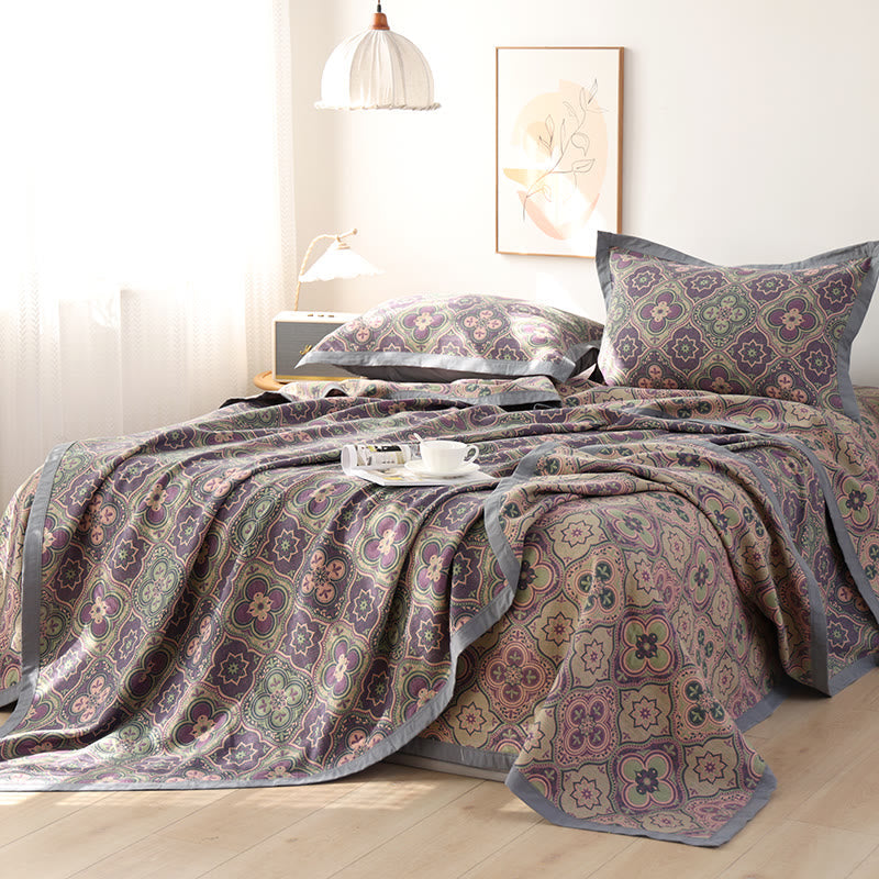 Reversible Cotton Quilt with Petal Flower Pattern Summer Blanket Bedding Full Queen King
