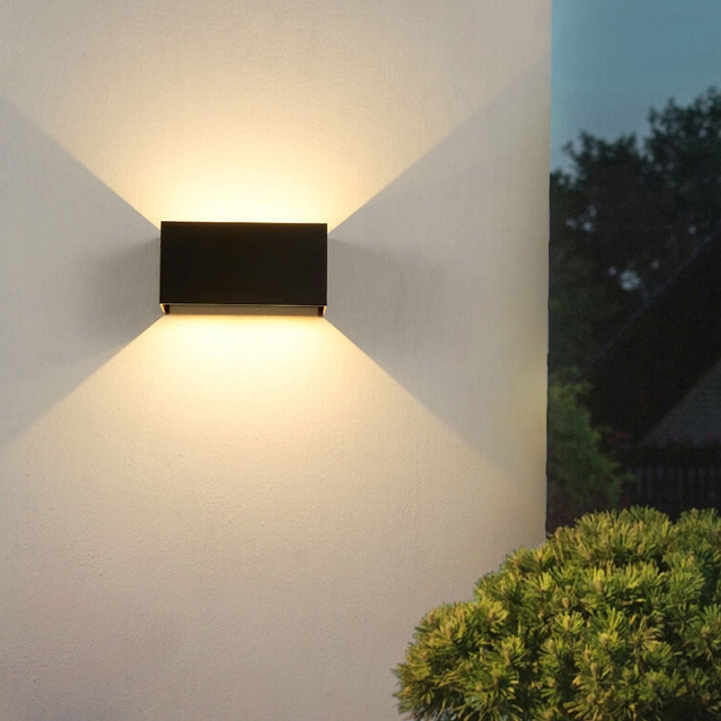 Modern Outdoor Waterproof Rectangular Aluminum LED Wall Sconce Lamp Black or White 12W/24W Hardwired