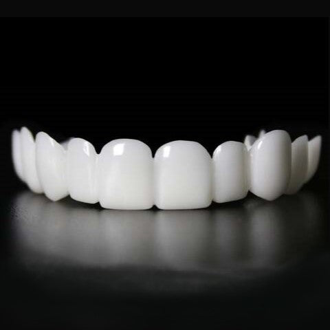 Snap-On Smile Veneers Customizable Instant Teeth Cover Natural Color Reusable Dental Appliance