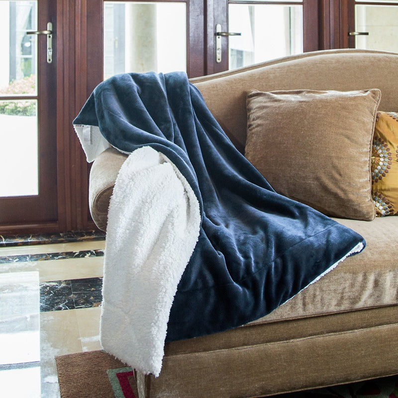 Women’s Soft Warming Fleece Blanket Plush Cozy Throw for Couch and Bed