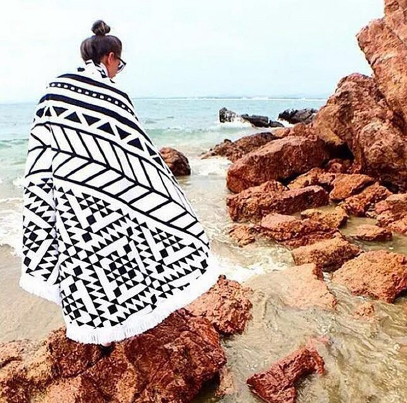 Ladies Large Beach Lounger with Hamburger Design Water-Repellent Lightweight Lounger for Beach and Outdoor Use