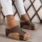 Harrow Birdie cushioned support sandals for women with orthopedic design, featuring comfortable straps and a supportive sole.
