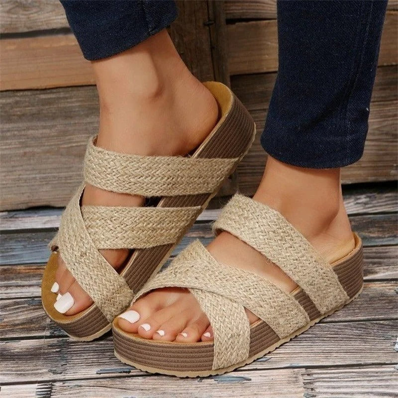 Harrow Carmen women's orthopedic cushioned sandals with supportive straps and comfortable sole, ideal for everyday wear.