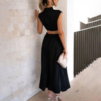 Chloé effortless elegant maxi dress for women, featuring flowy fabric and a sophisticated design perfect for various occasions.
