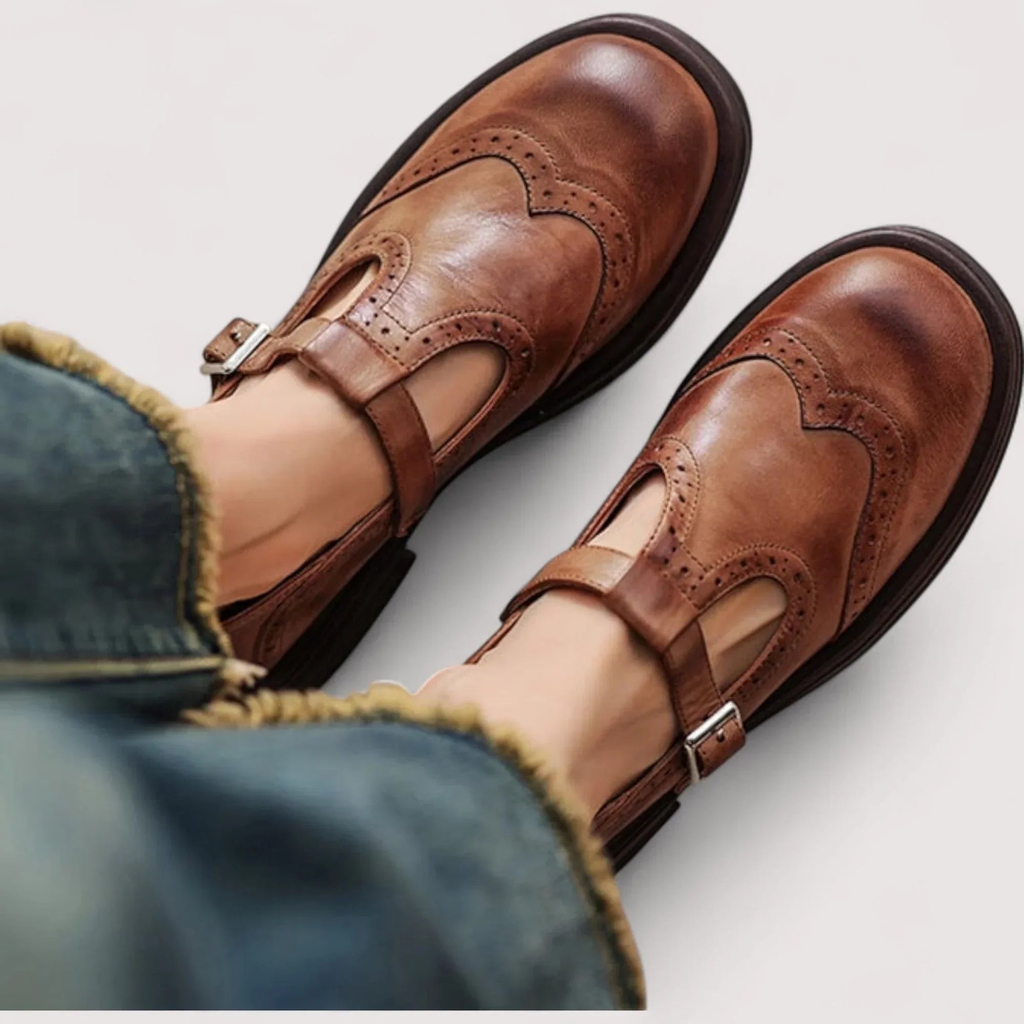 Harrow Claudia cushioned ballet flats for women, featuring soft fabric and comfortable slip-on design.