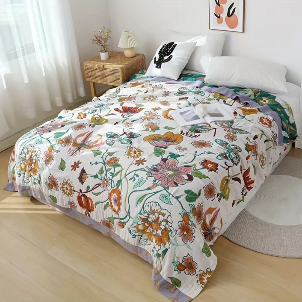 Cotton Blanket Lightweight Throw with Wildflower Botanical Design for Home Decor