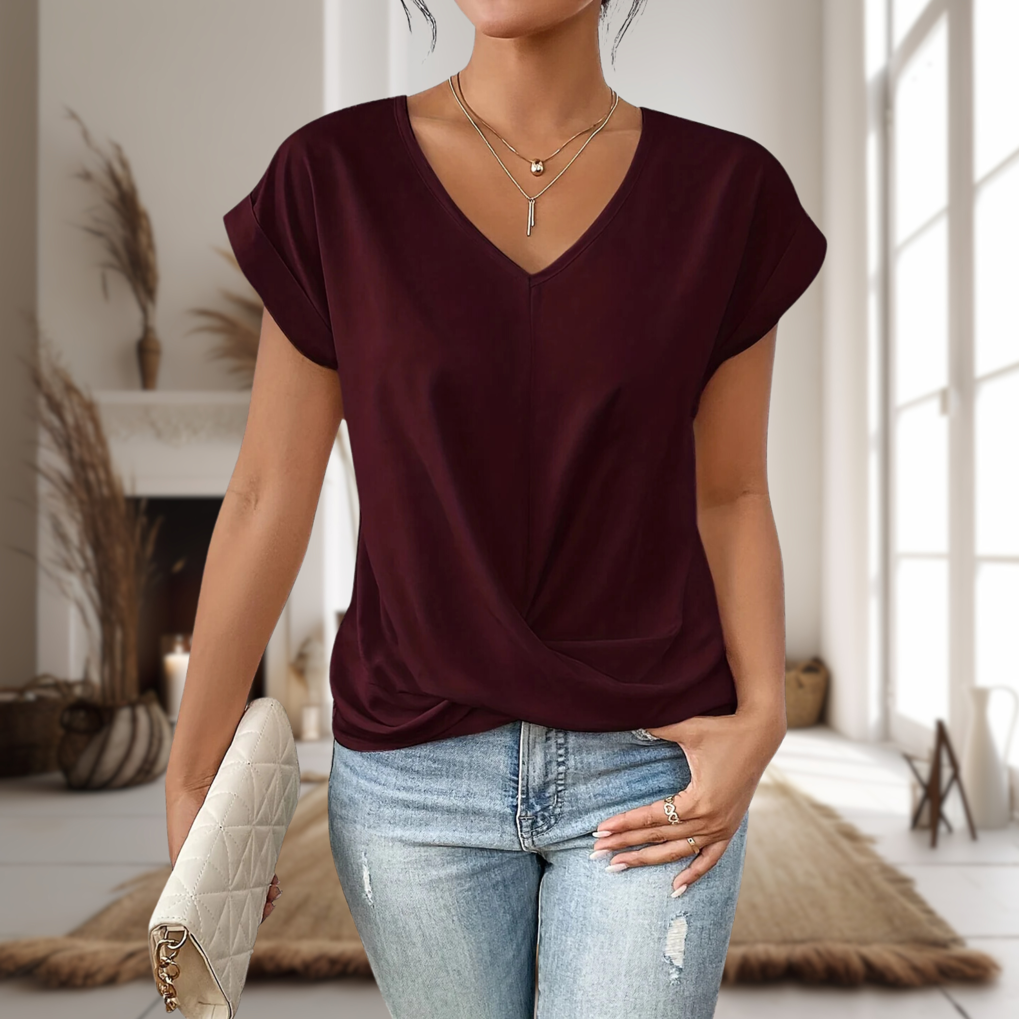 Harrow Elle sweetheart crop top for women featuring a fitted design and soft fabric in a stylish, effortless look.