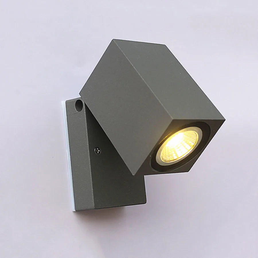 Waterproof LED Outdoor Spotlight 5W Aluminum Warm White Light for Garden Terrace Driveway