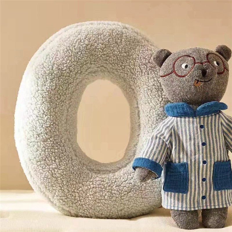 Plush Letter Pillow Soft Polyester Cotton Blend Customizable Kids Bedroom Decor 40 cm