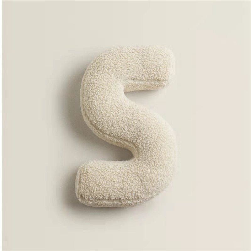 Plush Letter Pillow Soft Polyester Cotton Blend Customizable Kids Bedroom Decor 40 cm