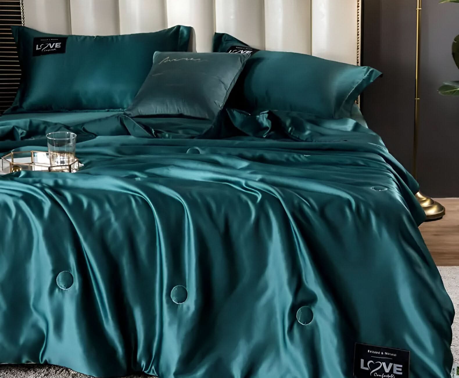 FLUFFINA Satin-Feel Synthetic Fiber Bedding Set Soft Smooth Luxury Comfort All-Season Queen King Sizes
