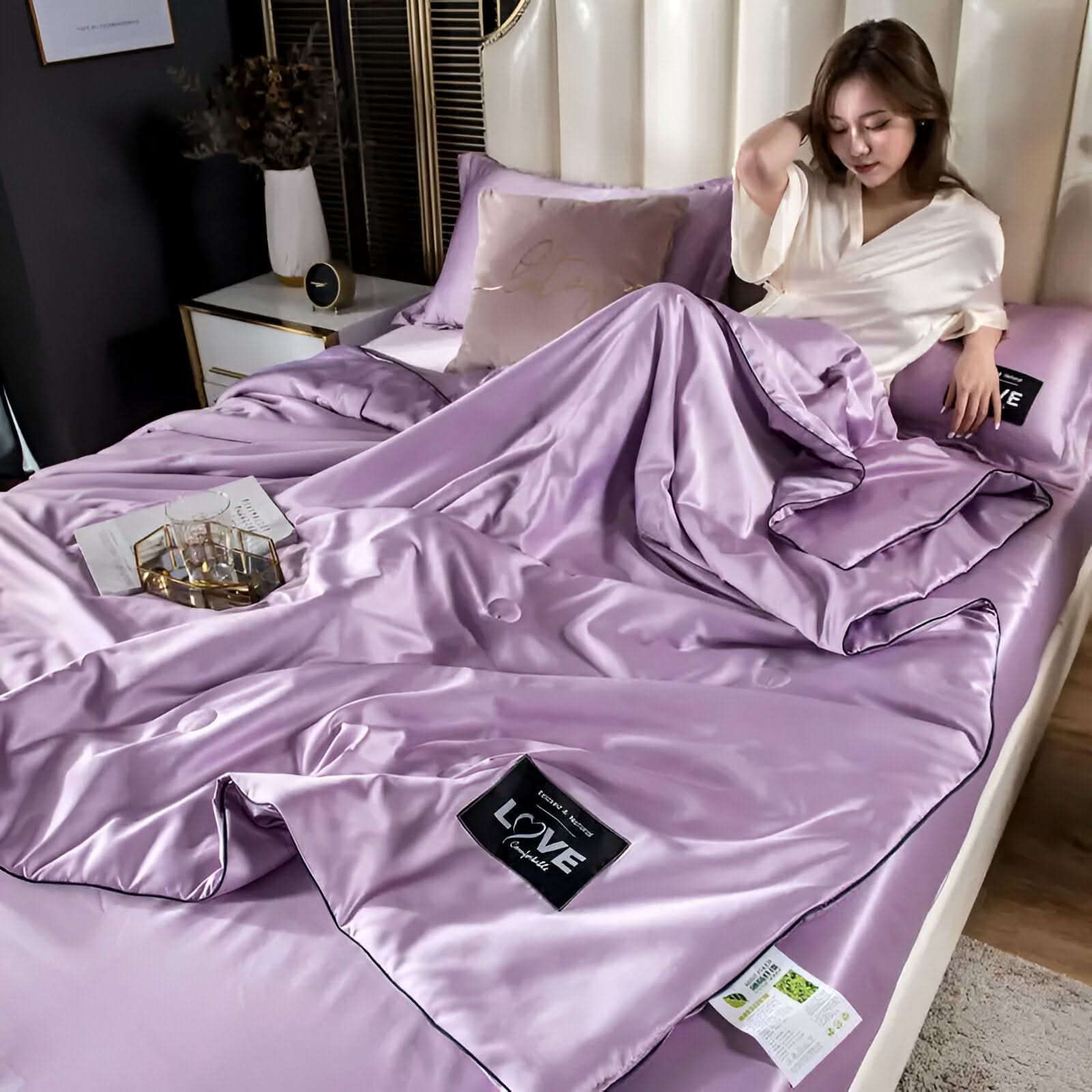 FLUFFINA Satin-Feel Synthetic Fiber Bedding Set Soft Smooth Luxury Comfort All-Season Queen King Sizes