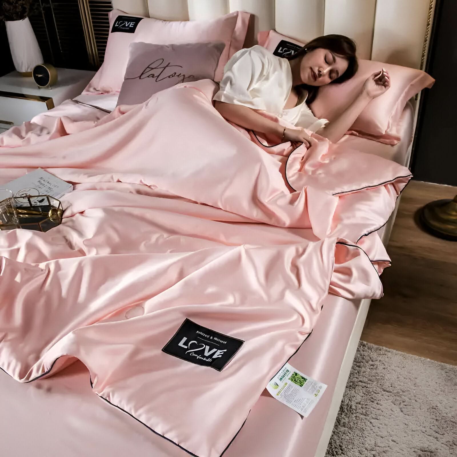 FLUFFINA Satin-Feel Synthetic Fiber Bedding Set Soft Smooth Luxury Comfort All-Season Queen King Sizes