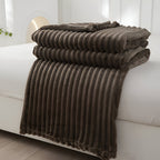 Breathable Plush Fleece Blanket Soft Warm Cozy Throw for Couch Bed Travel