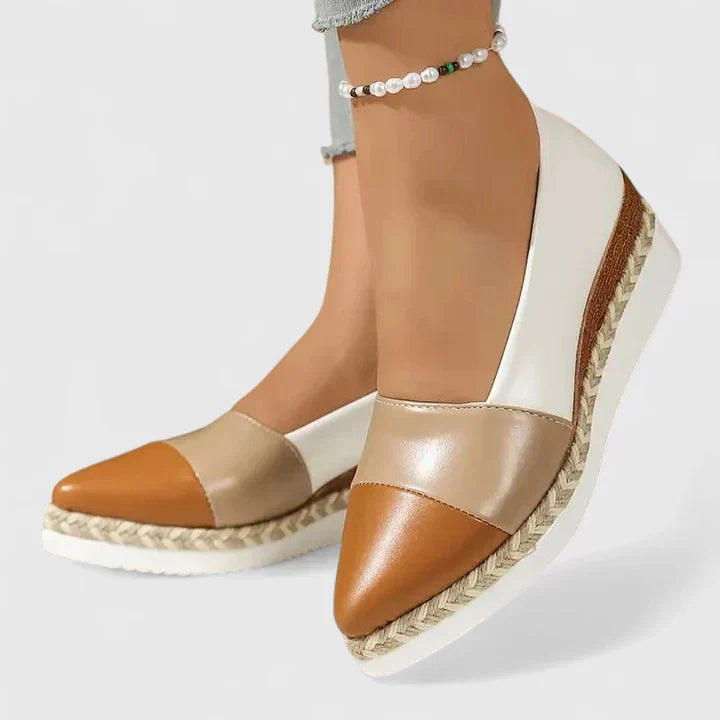 Harrow Jennifer slip-on flat loafers for women, featuring a comfortable orthopedic design in black leather.