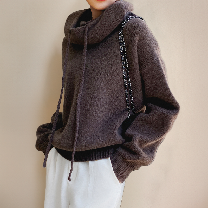 Harrow Luna women's winter coat in warm, stylish design with a cozy fit and modern silhouette for cold weather.
