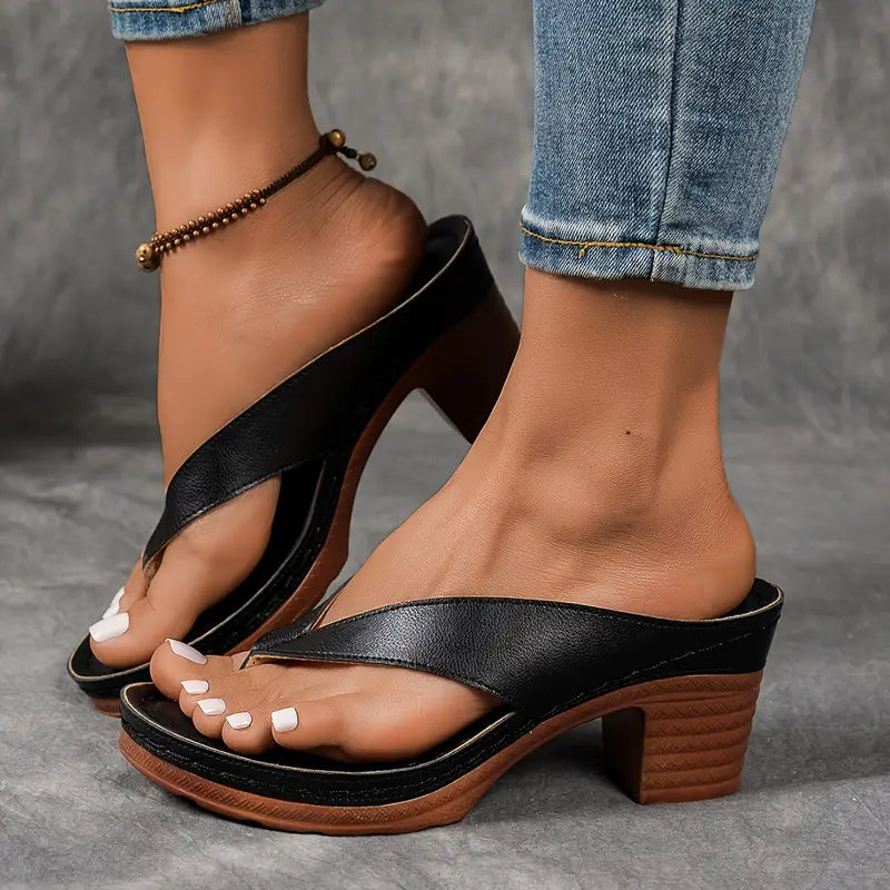Harrow Marilyn cushioned ballet flats for women, showing soft fabric upper and comfortable sole, ideal for everyday wear.