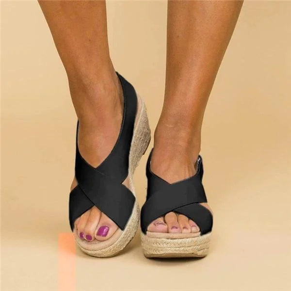Harrow Neve comfortable Roman sandals for women with cushioned straps, perfect for summer casual wear.