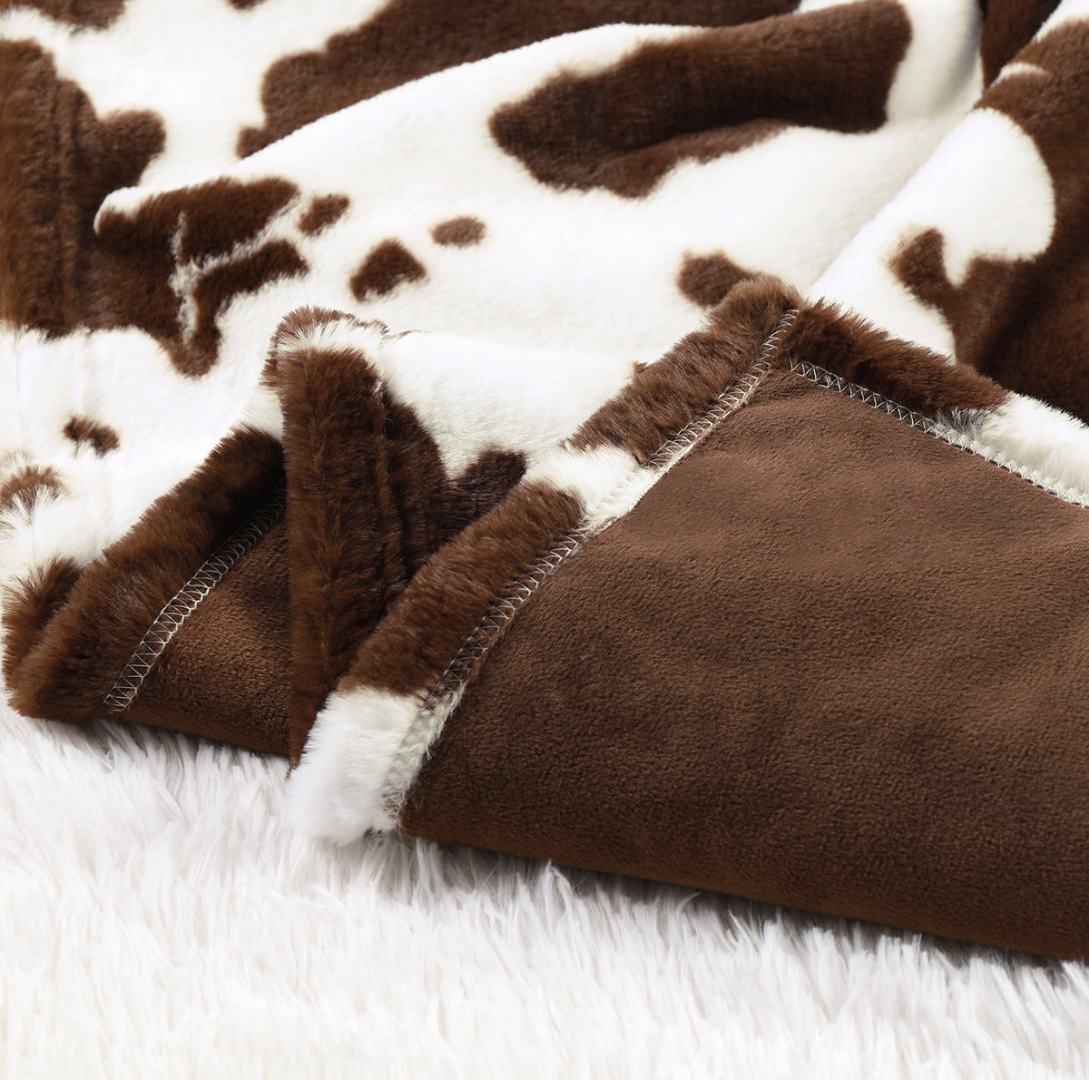 Harrow Ladies Bedspread Soft Reversible Quilt Cozy Blanket for Sofa and Bed