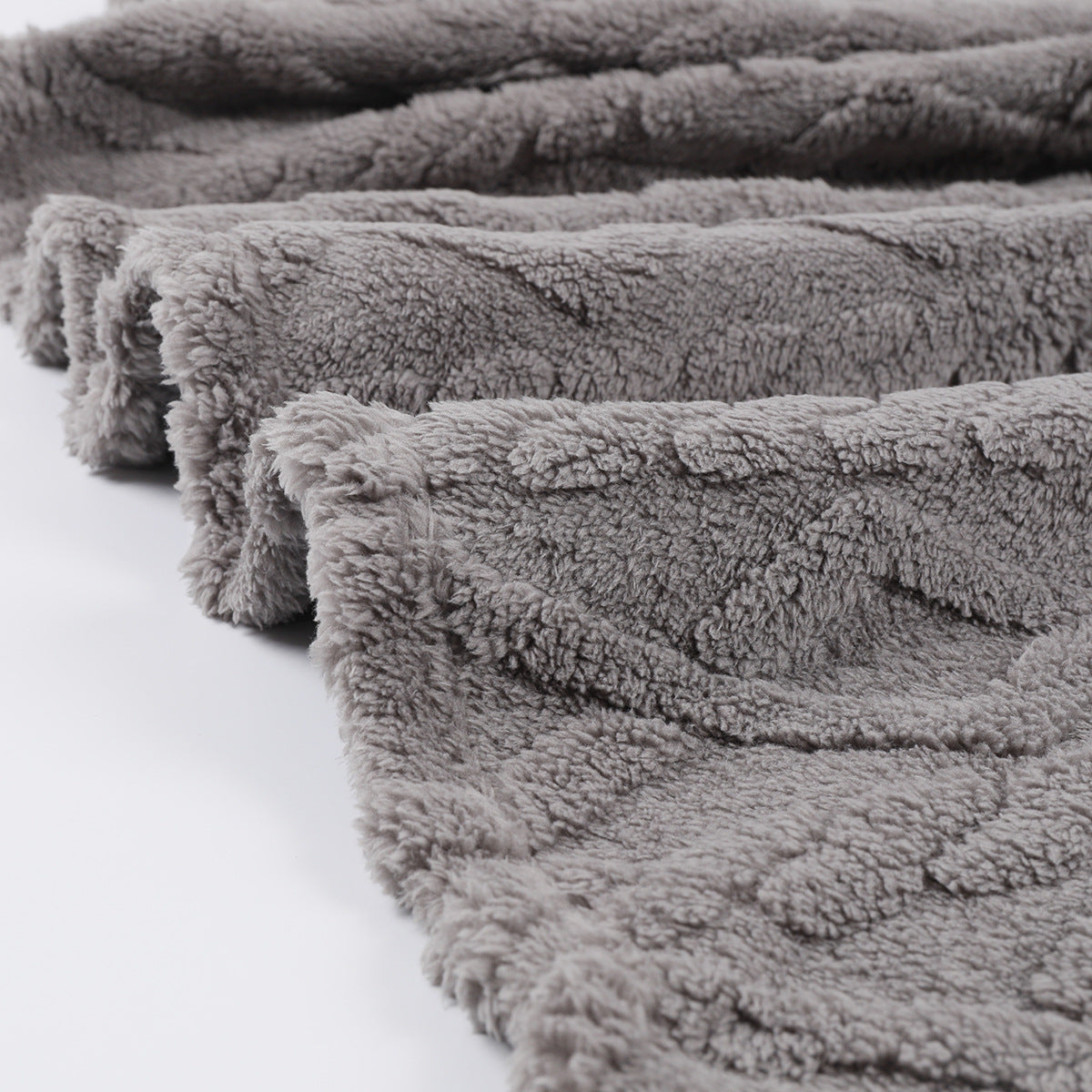 Women's Ultra-Soft Fleece Blanket Harrow Quilted Cozy Throw Blanket Large Size