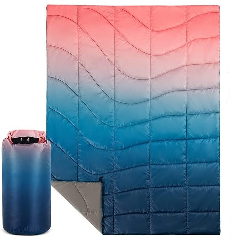 Oversized Blanket Unisex Large Soft Polyester Gradient Blue Red