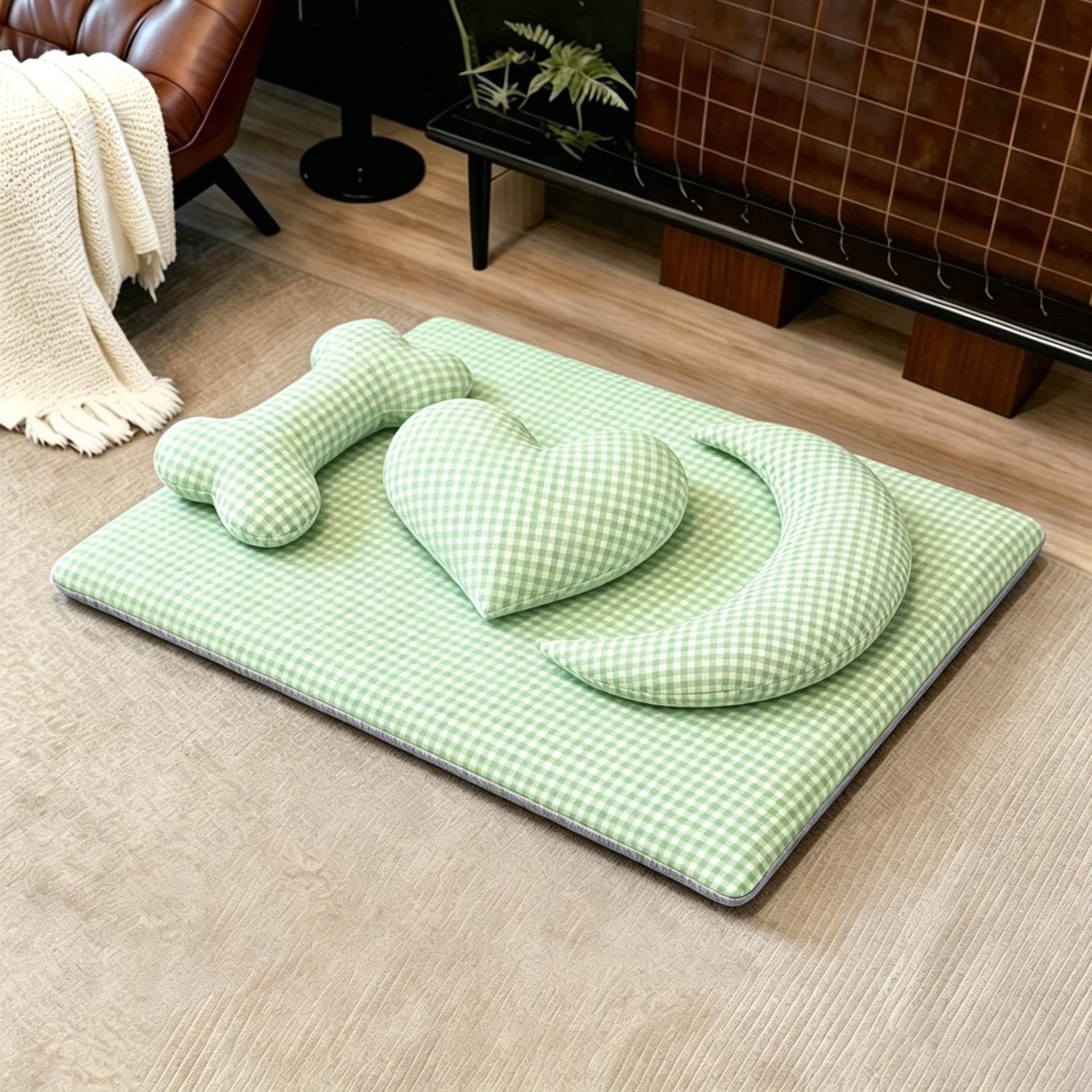 Harrow Luxury Cat Bed with Ergonomic Cushion Non-Slip Base and Washable Cover