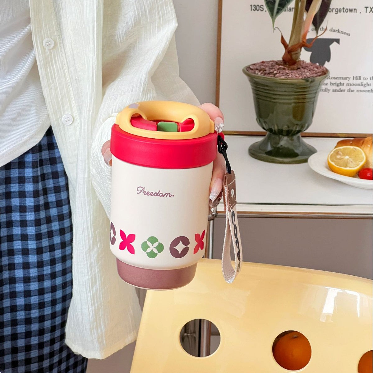 Ladies Thermos Mug Insulated Stainless Steel with Elegant Gold Rim Leak-Proof Lid