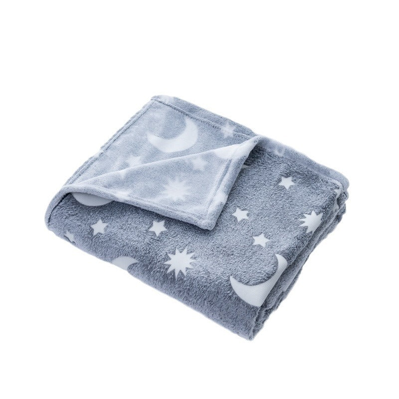 Unisex Sports Fleece Blanket Soft Cozy Throw with Bright Colorful Sports Ball Design