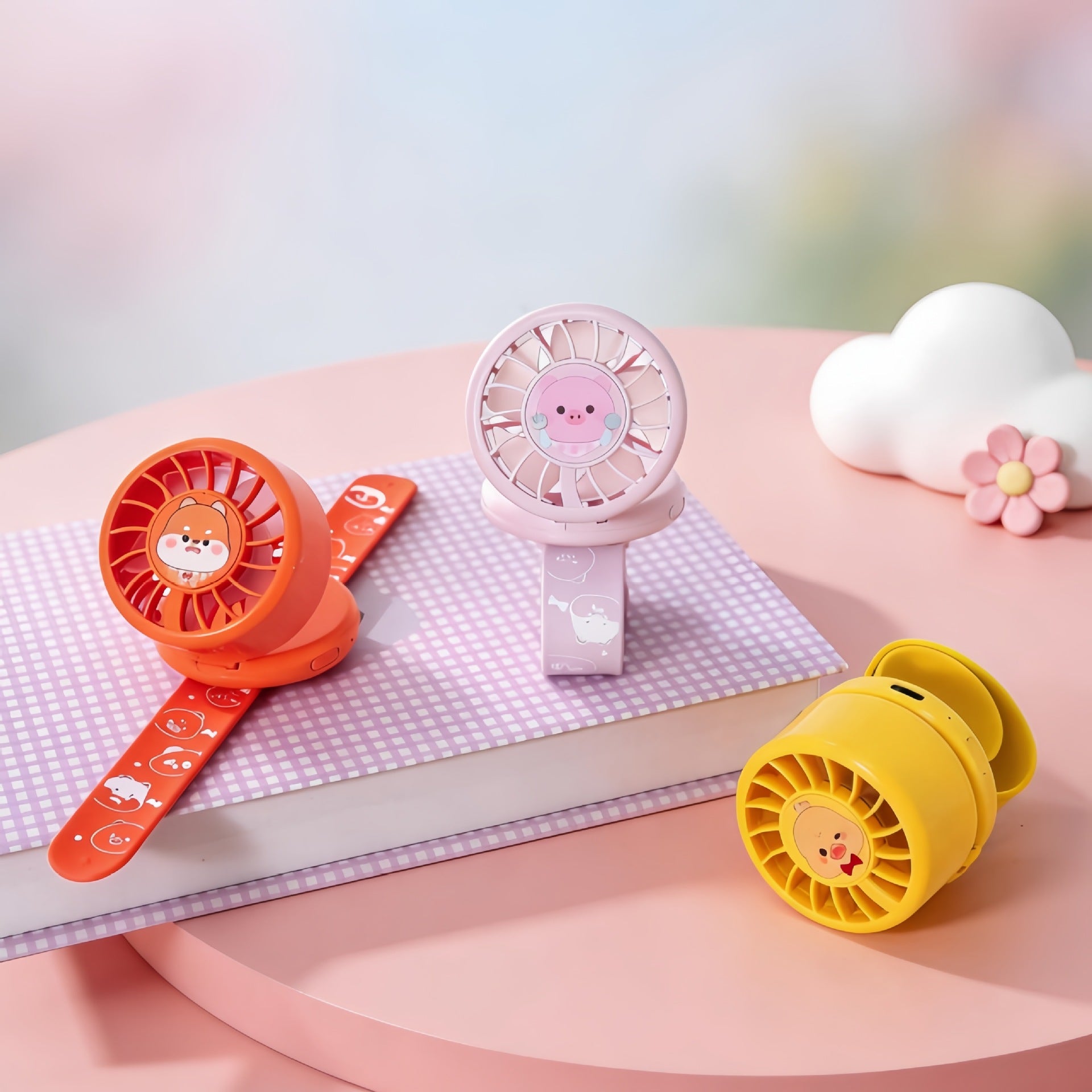Portable Handheld Fan with Cute Chicken Design USB Rechargeable Wristband Cooler