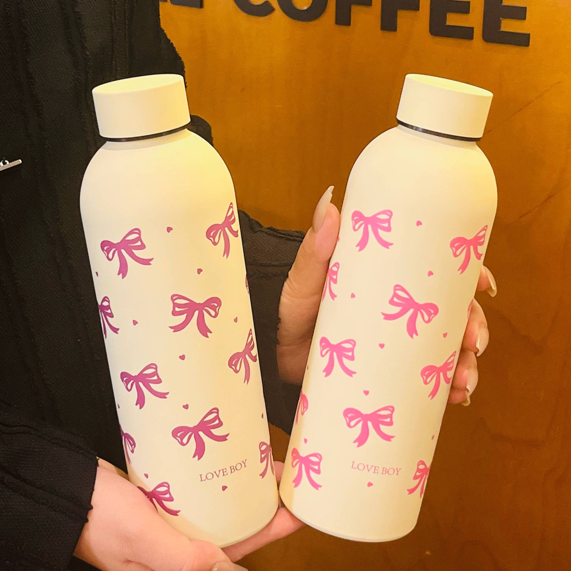 Women's Insulated Water Bottle Double-Walled Hot Cold Leakproof with Stylish Bow Design