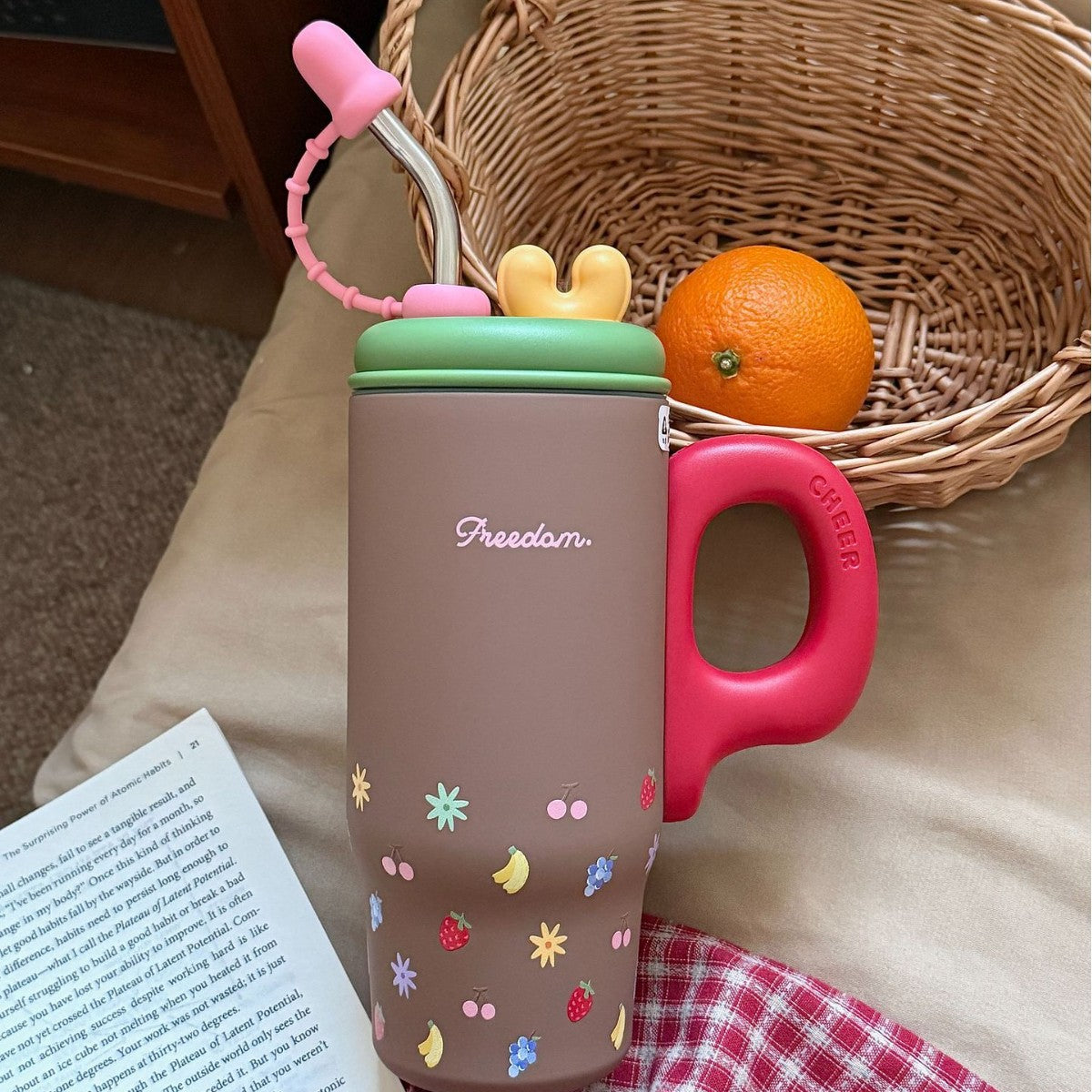 Women’s Multifunctional Drink Jug BPA-Free Floral Pattern Hot and Cold Beverage Pitcher with Handle