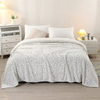 Women's Cozy Fleece Throw Blanket Soft Warm Lightweight for Couch Bedroom