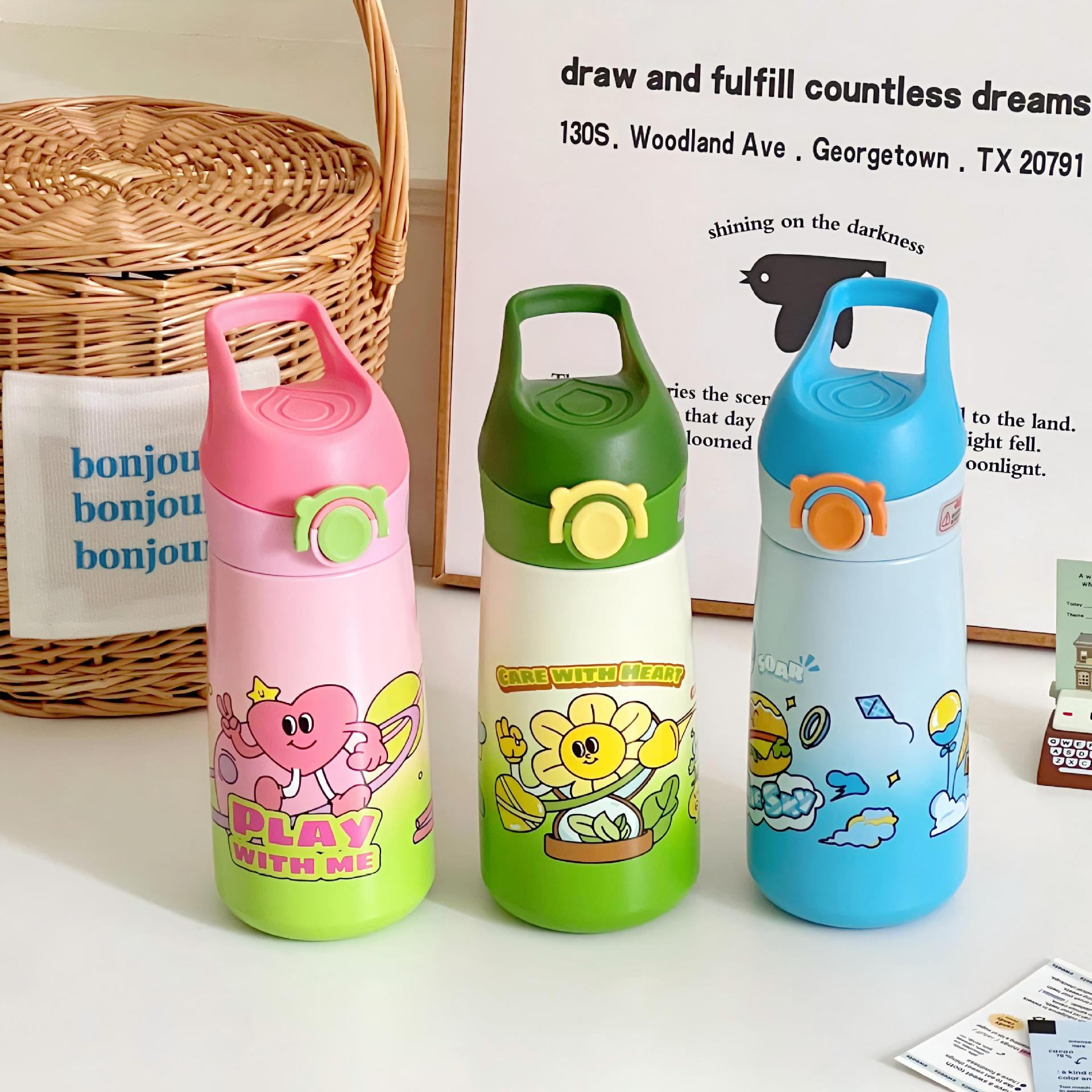 Kids Water Bottle BPA-Free Plastic Leak-Proof Child-Friendly Design with Handle