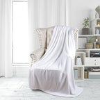 Women’s Luxurious Microfiber Living Room Blanket Soft Cozy Snuggle Throw