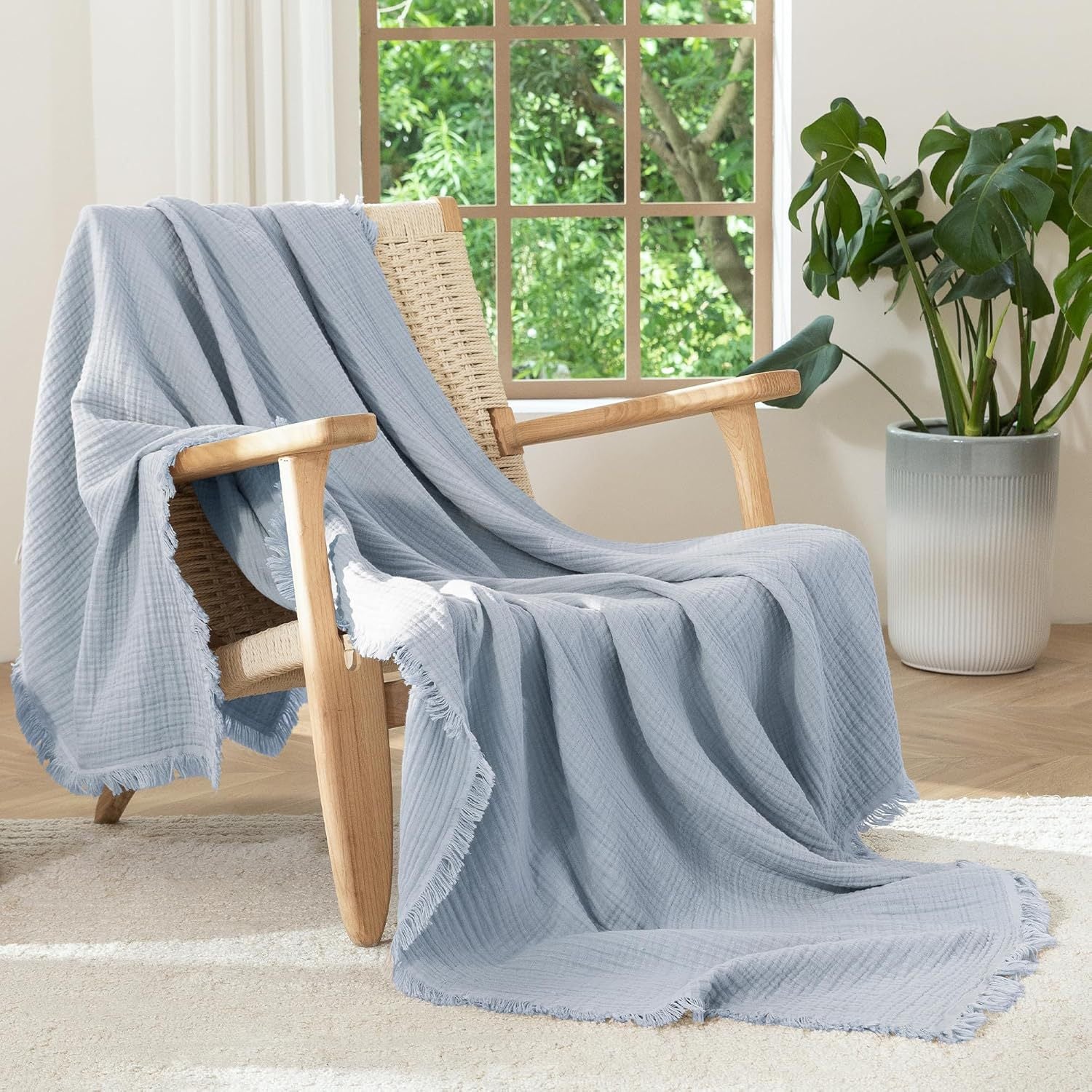 Bowlift Women's Soft Cotton Muslin Throw Blanket Breathable Lightweight with Fringes