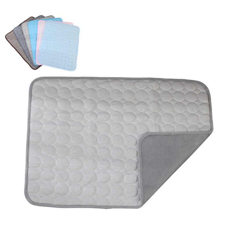 Waterproof Non-Slip Pet Mat with Water-Repellent Coating for Home and Travel