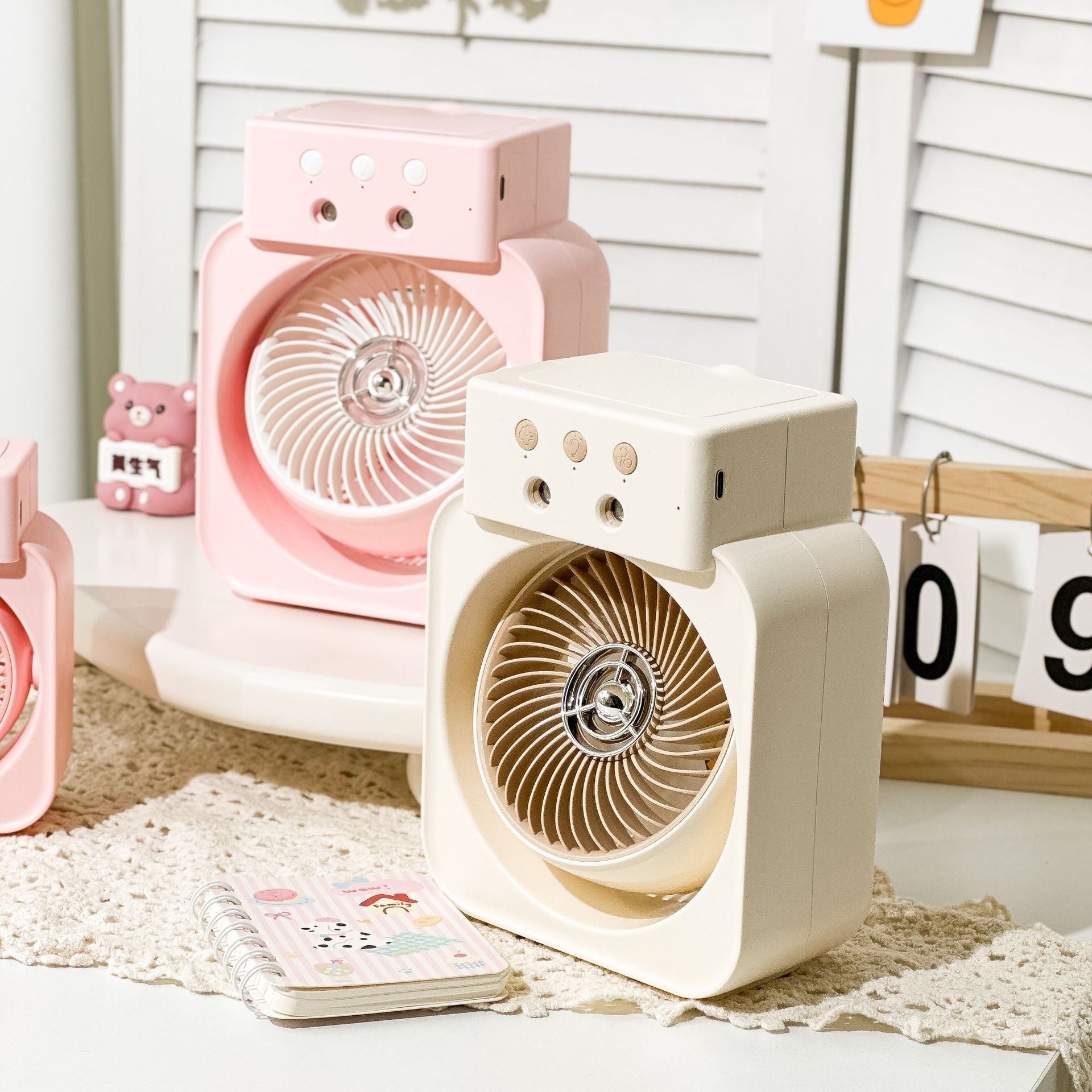 Portable USB Fan with Flexible Tilt and Misting Function for Personal Cooling