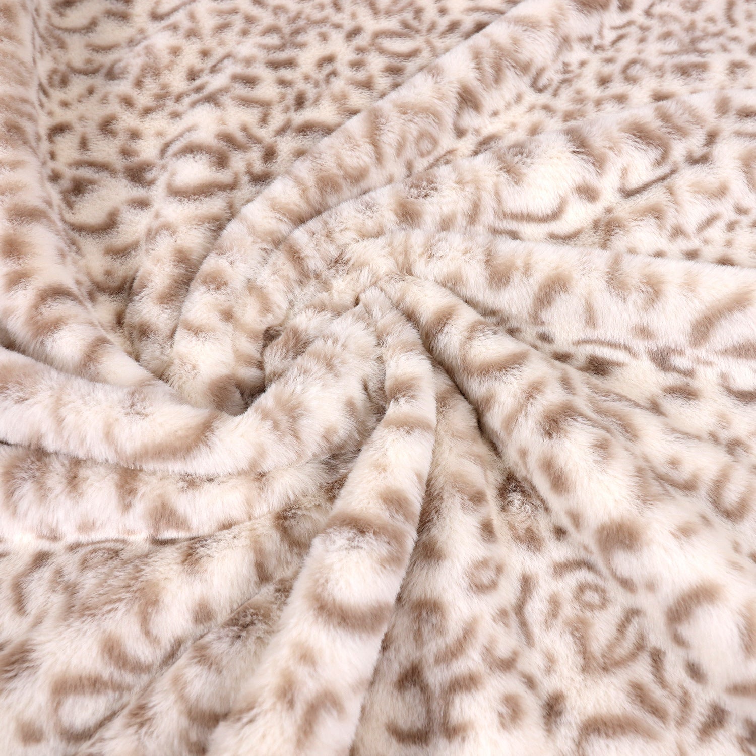 Brehn Ladies Snuggle Blanket Soft Lightweight Leopard Print Cozy Throw Blanket