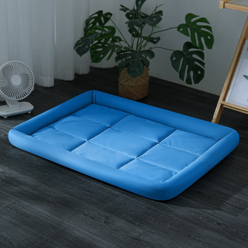 Pet Mat Comfortable Breathable Dog and Cat Bed with Padded Edges Indoor Outdoor