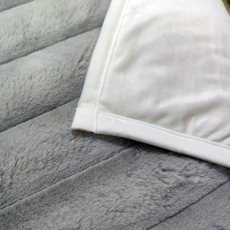 Cozy Microfiber Blanket for Women Soft Warm Lightweight Machine Washable
