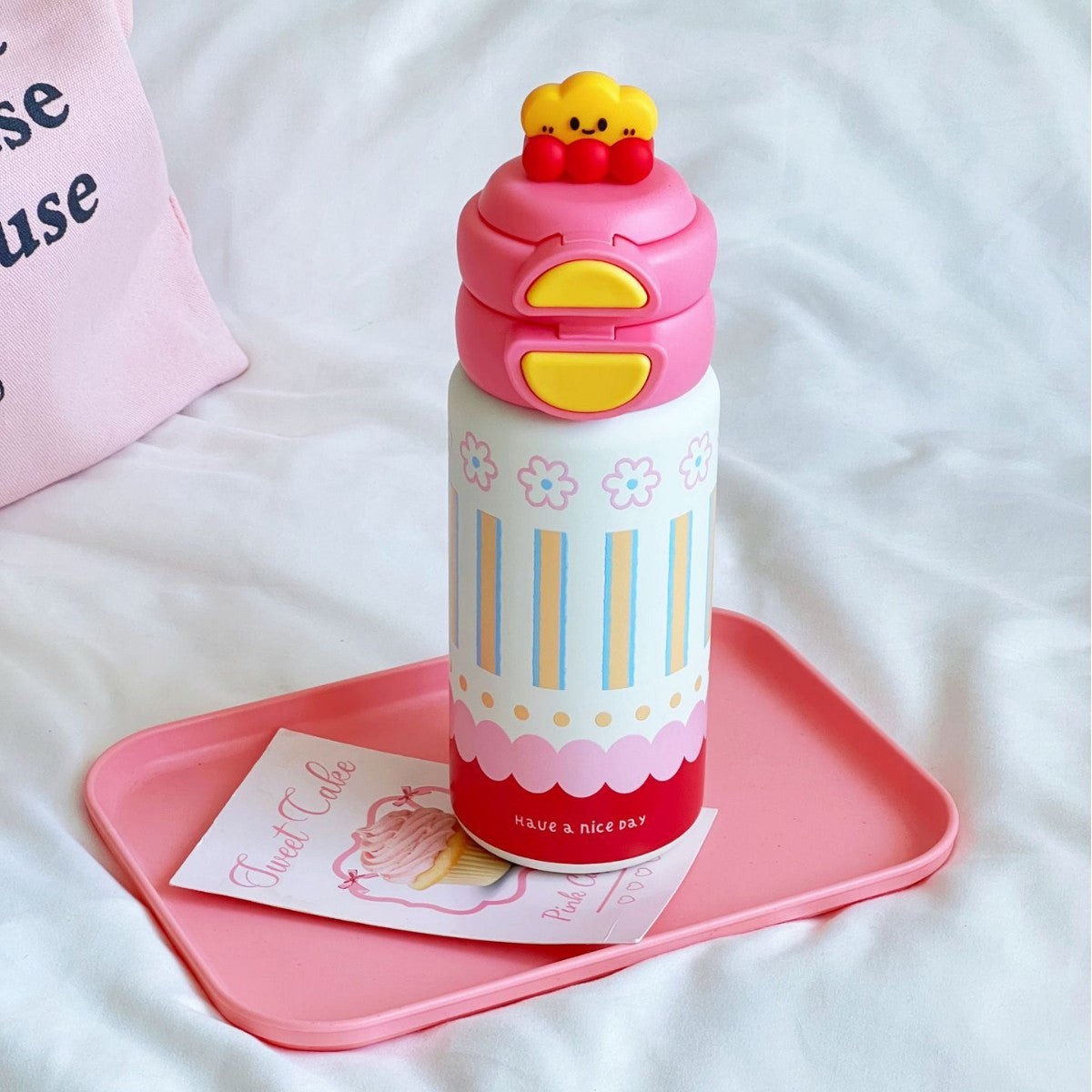 Women’s Water Bottle BPA-Free Plastic Leakproof Lid Floral Shell Design Portable