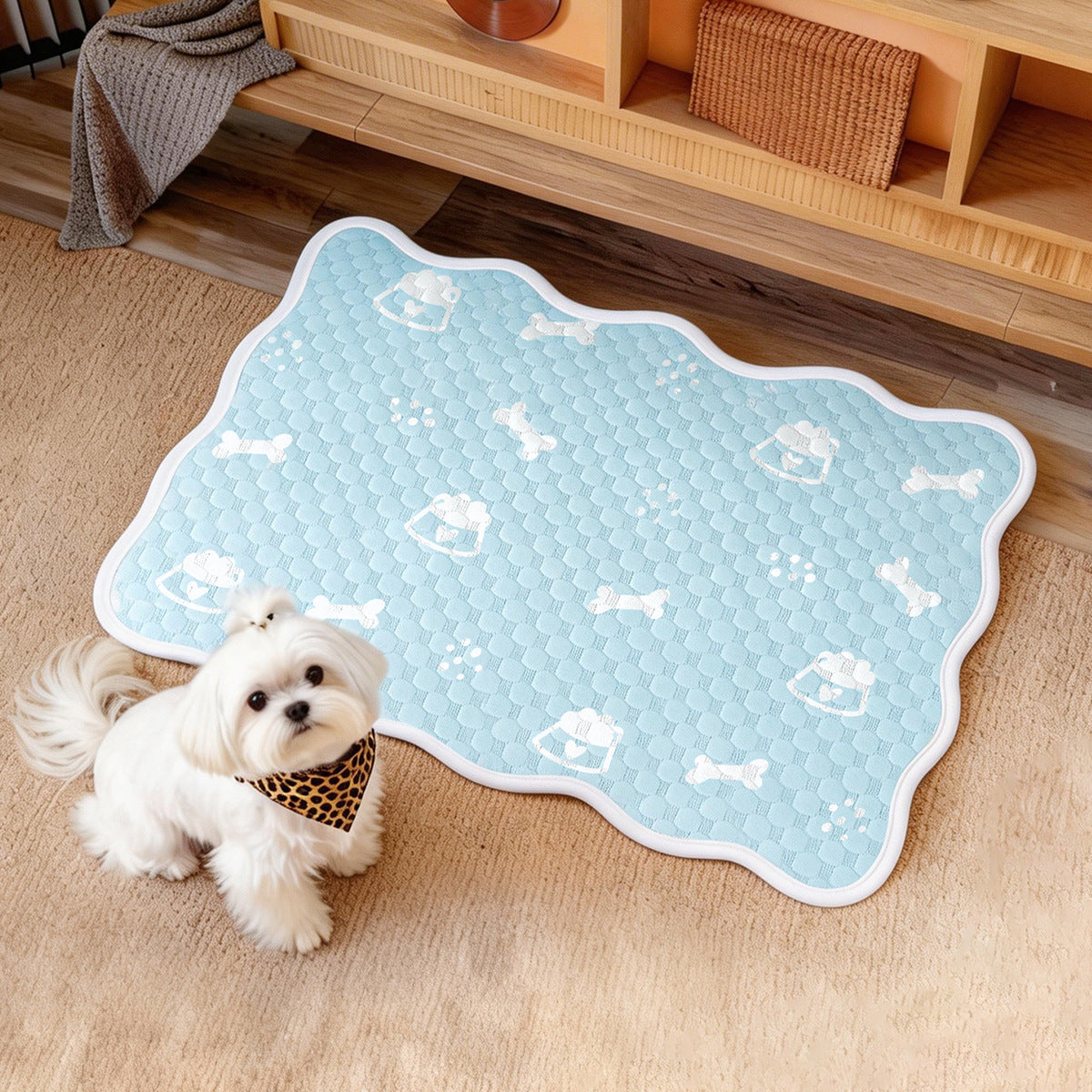 Harrow Non-Slip Pet Mat for Small Dogs and Cats with Fish and Bone Design